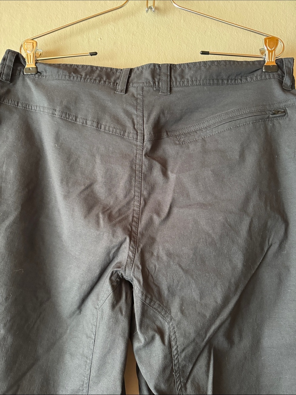 MEC Shorts - Picture 5 of 11